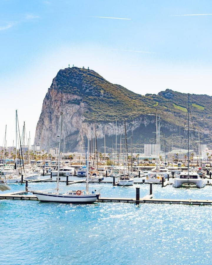 Practico Apartamento A 5 Min Andando De Gibraltar Y El Centro, Frente Al Mar La Línea de la Concepción Extérieur photo